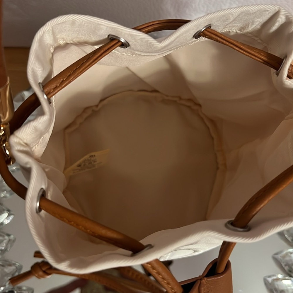Dior Bucket Bag - Picture 10 of 11